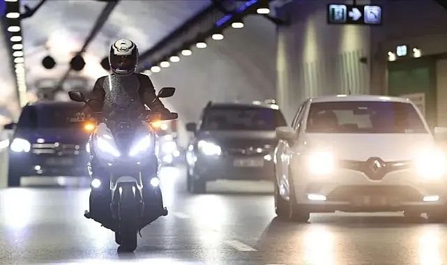 Kırmızı ışıkta 6 kere geçenin ehliyeti iptal edilecek