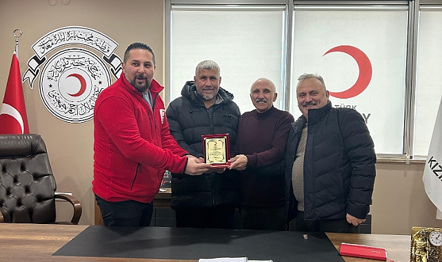 Kızılay Derneği kongreye gitti