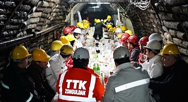 Kızılay madencilerle iftarda buluştu