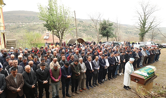 Vali Hacıbektaşoğlu, cenaze törenine katıldı