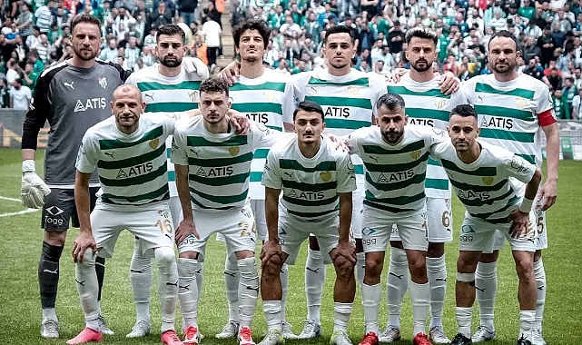 Bursaspor, 2. Lig'e yükseldi