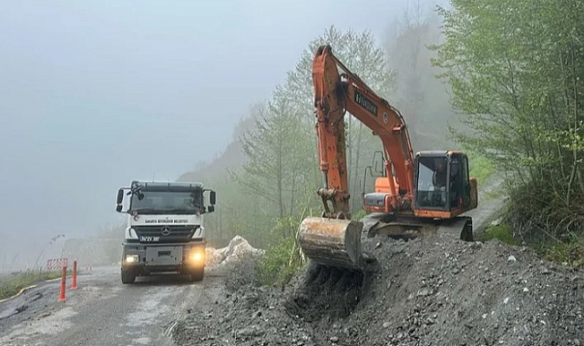 Sakarya, Heyelan Bölgesine Hızla Müdahale Etti