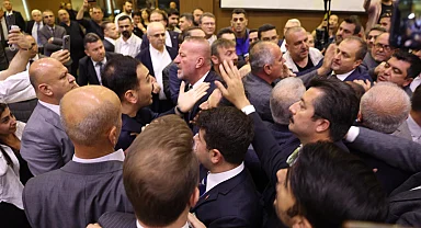 Bursa Büyükşehir Meclisi’nde gerginlik! Başkan Bozbey'den saldırıya kınama!