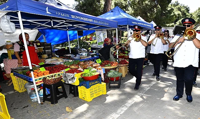 İzmir’de Dünya Çiftçiler Günü coşkusu yaşandı