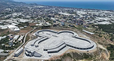 Alanya Toptancı Hali’nde sona yaklaşıldı