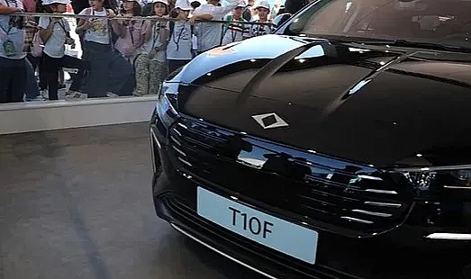 Togg'un yeni modeli T10F görücüye çıktı! Menzili ne kadar? Fiyatı ne olacak? .