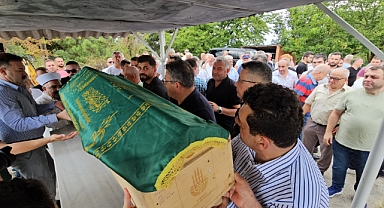 Gazeteci Cem Küçük'ün babası son yolculuğuna uğurlandı