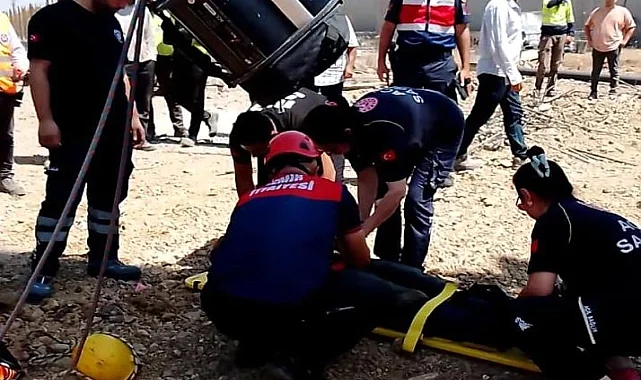 İzmir İtfaiyesi kuyuya düşen vatandaşı kurtardı