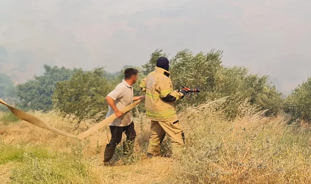İzmir Ödemiş’te yangınla mücadele sürüyor
