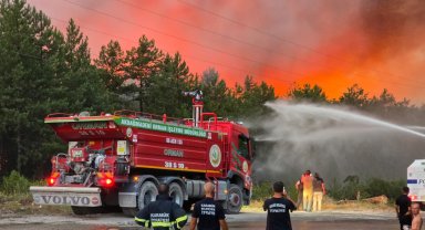 Karabük'teki orman yangınları kontrol altına alındı: 2 uçak, 25 helikopter, 763 araç, 2 bin 400 personel görev yaptı