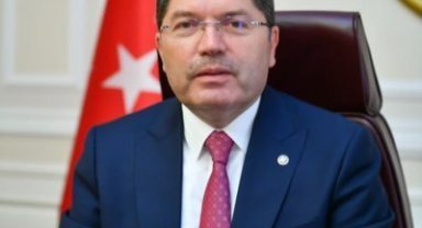Balıkesir'de yıkılan bina soruşturmasında müteahhit ve bina sahibi gözaltında