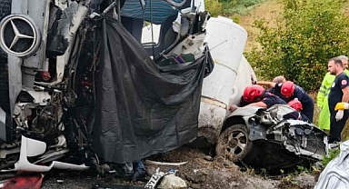 Kontrolden çıkan beton mikseri devrildi: 1 ölü, 1 yaralı