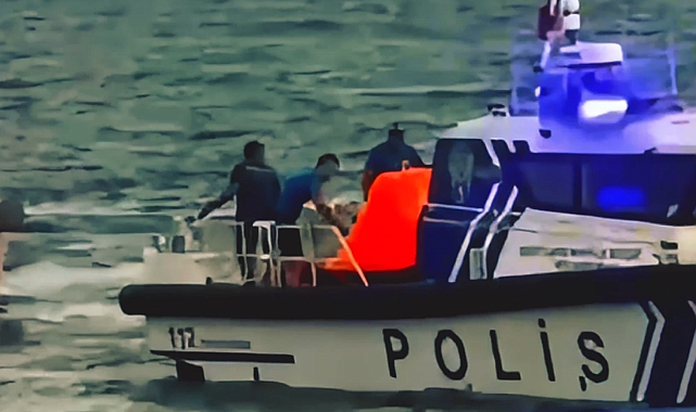 Mersin’de uçurtma sörfü yapan vatandaş deniz polislerince kurtarıldı