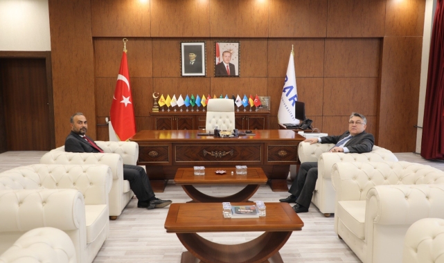 Zonguldak Bülent Ecevit Üniversitesi Rektörü Özölçer, Rektör Akkaya'yı ziyaret etti