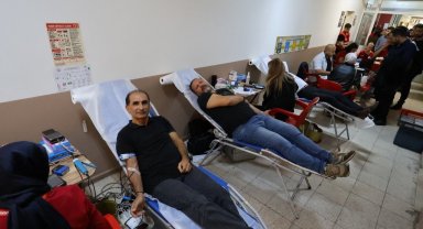 Ereğli Eğitim Fakültesinden Türk Kızılay Kan Bağışı Kampanyasına Büyük İlgi