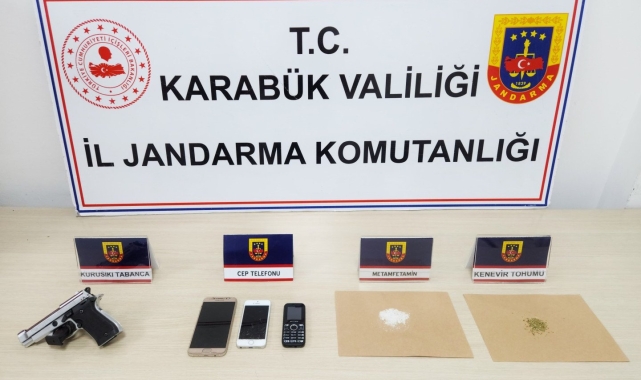 Karabük'te uyuşturucu operasyonu: 4 şüpheli adliyede