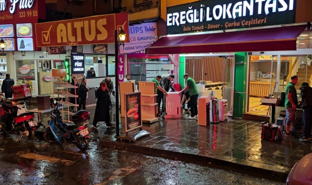 Karadeniz Ereğli'de yağış sonrası temizlik çalışmaları başladı