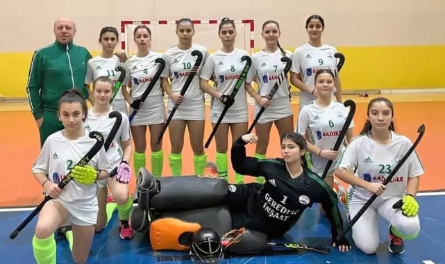 Kozlu Spor Hokey Takımı, Avrupa Şampiyonluğu İçin Meclisten Destek İstedi