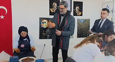 Sanatçı Uğur Işılak’tan Erzurum'da 'engelsiz' ziyaret