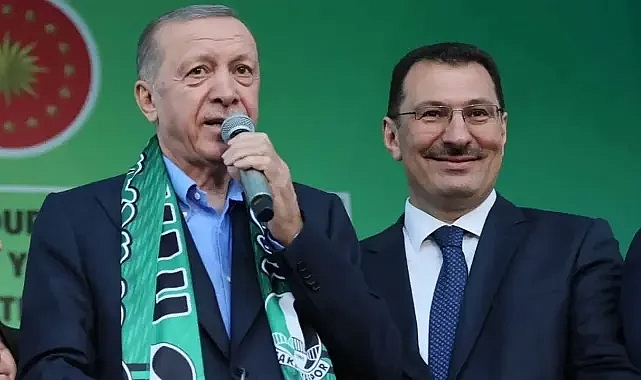 AK Parti'nin Erdoğan'ı yeniden aday yapma stratejisi: 'Seçimin 2027'de yapılması gerekmiyor'