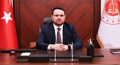 Akın Gürlek’ten “Eti Maden” iddialarına yanıt: “Kayda değer görmüyorum, sıkıştıkları için saldırdılar”