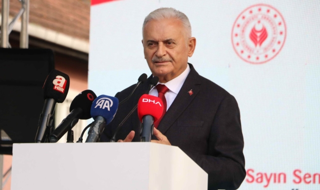 Binali Yıldırım Zonguldak'ta Açıkladı: "2035'te Nüfus Yenileme Hızı 2.1'in Üzerine Çıkacak"