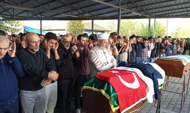 Çaycuma'daki kahvehane baskınında yaşamını yitiren 2 kişi toprağa verildi