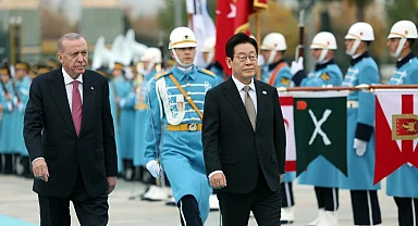 Güney Kore Cumhurbaşkanı Lee Külliye'de