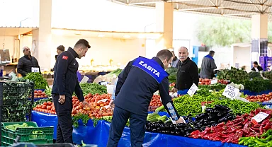 İzmir Narlıdere pazarında kapsamlı denetim