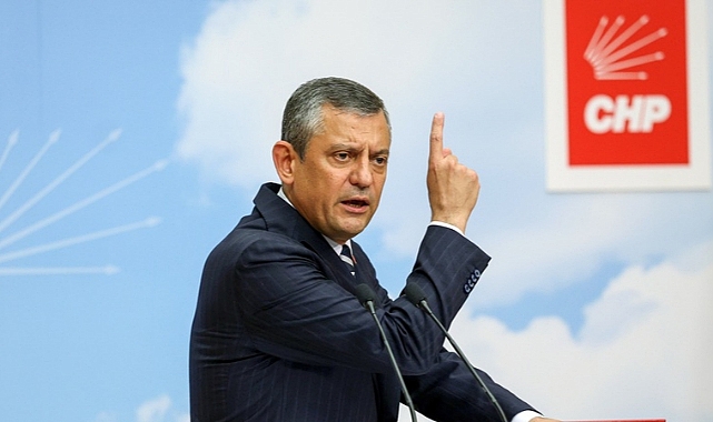 Özgür Özel'den genel başkanlık seçimi öncesi imza açıklaması