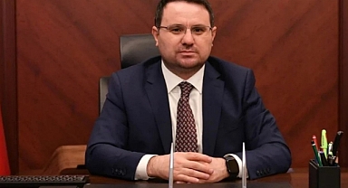 Özgür Özel'in açıkladığı Akın Gürlek belgeleriyle ilgili çarpıcı detaylar: Siyasi olduğunu kanıtlıyor