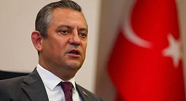 Özgür Özel, yeniden CHP Genel Başkanı seçildi