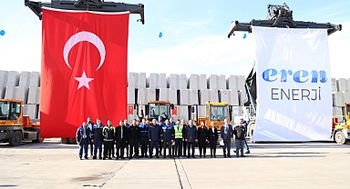 Vali Hacıbektaşoğlu, Eren Enerji Limanı’ndaki Rıhtım-4 kapasite artışını yerinde inceledi