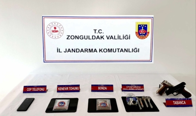 Zonguldak'ta Jandarmadan Narkotik Operasyonu: 3 Şüpheli Yakalandı