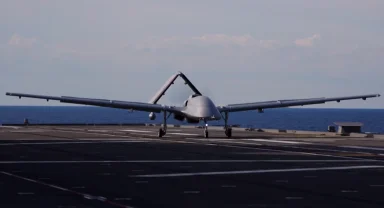 Bayraktar TB3'ten tarihi başarı! TCG Anadolu'da KUSV kontrol testi başarıyla tamamlandı