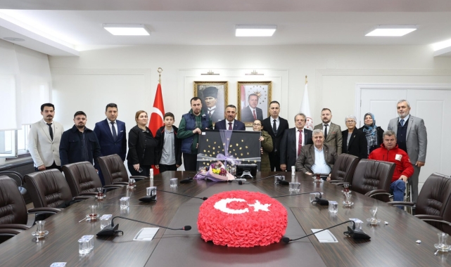 Engelli dernekleri ve vatandaşlardan Vali Hacıbektaşoğlu'na 3 Aralık ziyareti