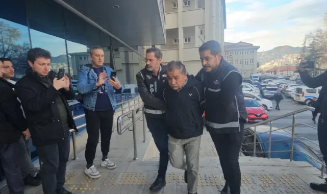 Kozlu'da dini duyguları istismar ettiği öne sürülen 70 yaşındaki R.E. adliyeye sevk edildi