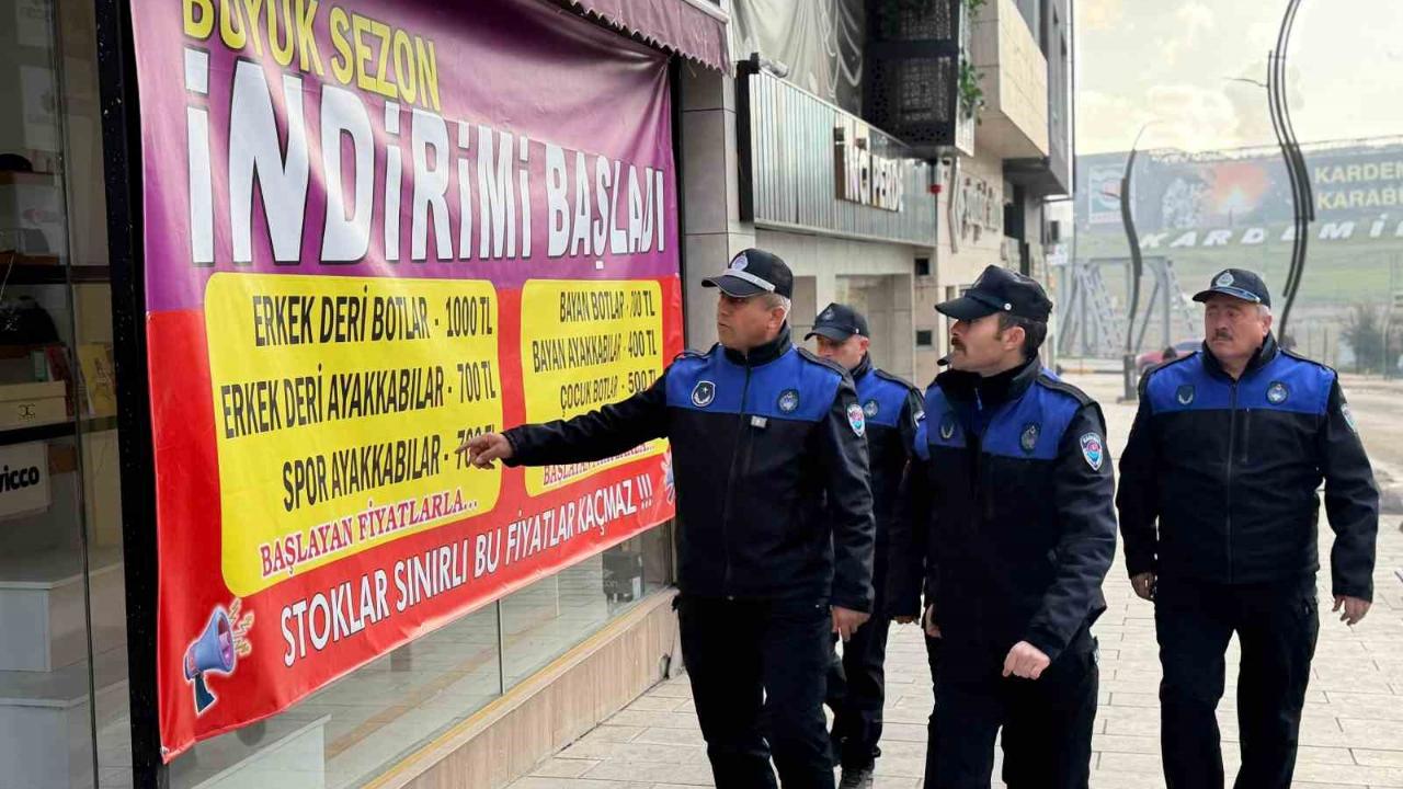 Karabük’te izinsiz ilan ve kaldırım işgallerine denetim