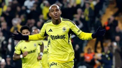 Fenerbahçe Konyaspor’u farklı geçti: 4-0