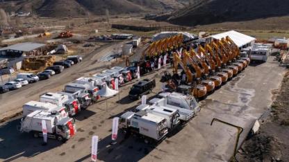 TBB'den Zonguldak Belediyesine iki yeni hizmet aracı