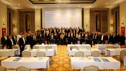 Türk-İş yönetici eğitim semineri gerçekleştirildi