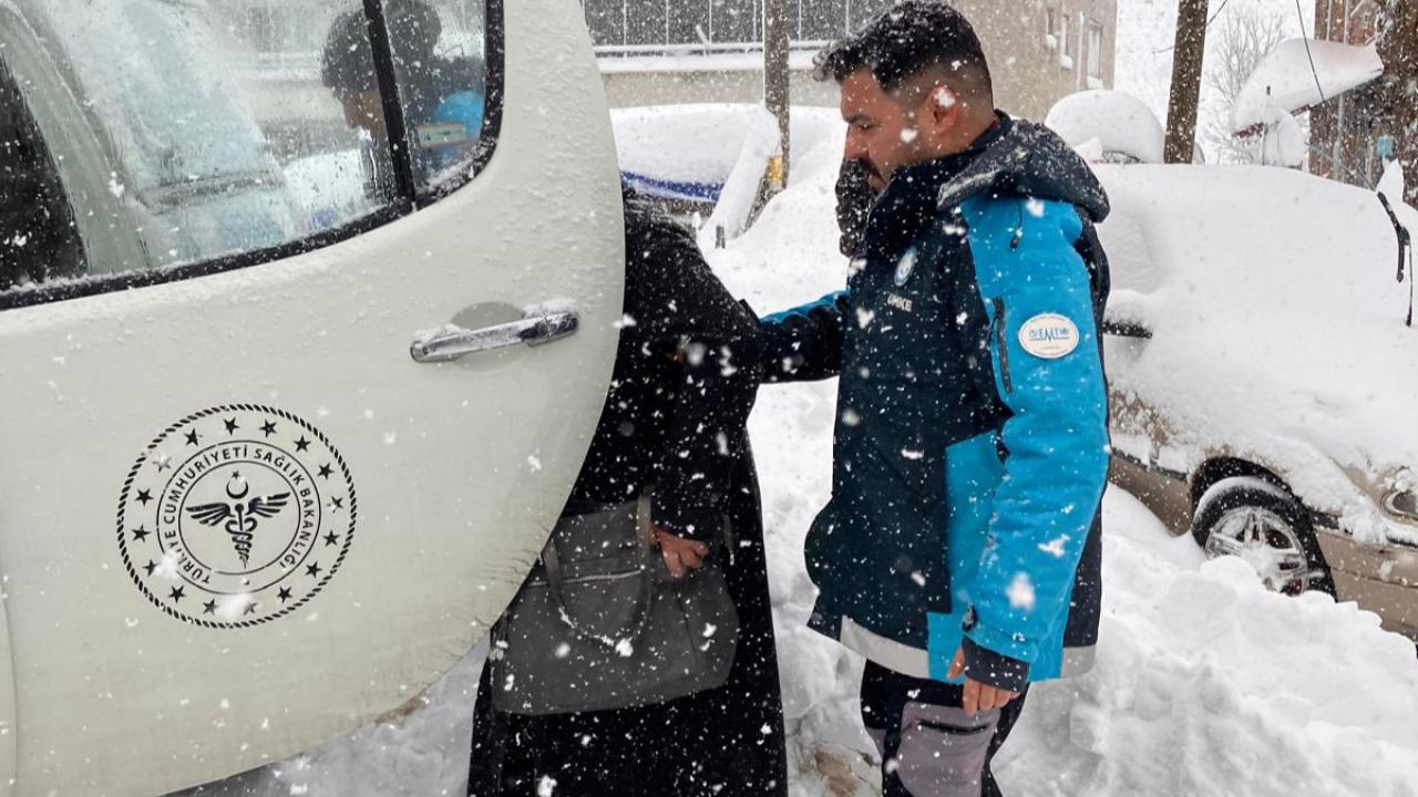 UMKE ekipleri 62 yaşındaki hastaya ulaştılar
