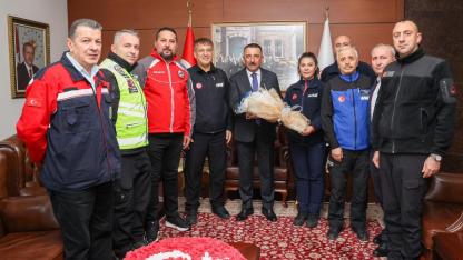 Vali Hacıbektaşoğlu, AFAD’ın 16. kuruluş yıl dönümünde kurum temsilcilerini kabul etti