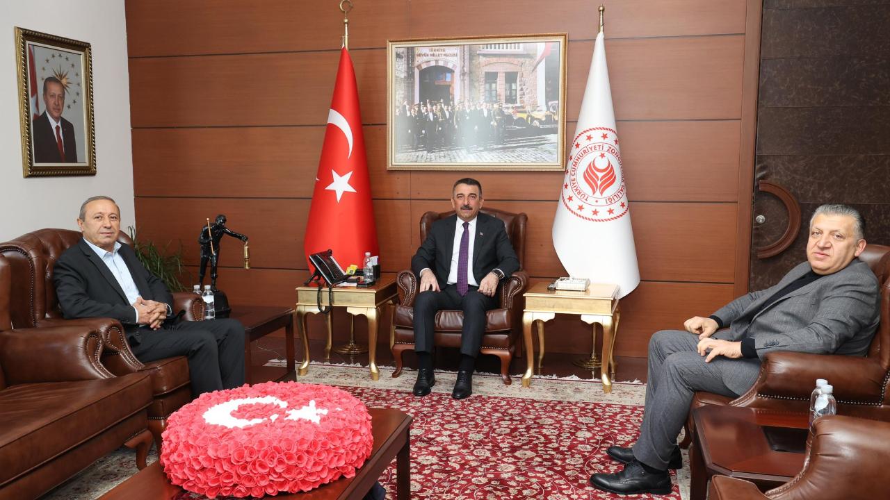 Vali Hacıbektaşoğlu, Zonguldak Havalimanı yönetimiyle çalışmaları görüştü