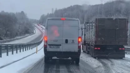 Zonguldak’ta Kar Mücadelesi: Kapanan İstanbul Yolu Yeniden Ulaşıma Açıldı