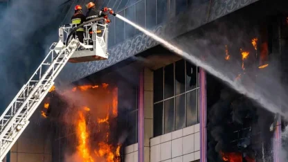 Elektrik yangınları önceden uyarı verir