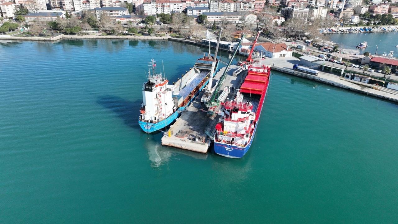 Kdz. Ereğli belediye limanı ithalat ve ihracat firmalarına nefes oluyor