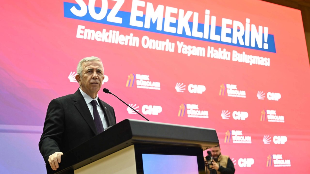 Mansur Yavaş emekliler buluşmasına katıldı