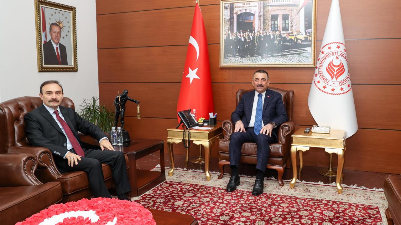 Tayini çıkan İdare Mahkemesi Başkanı'ndan Vali Hacıbektaşoğlu’na veda