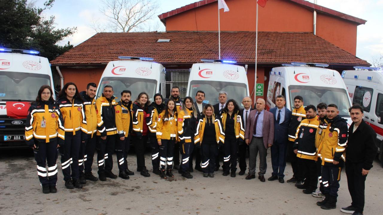 Zonguldak'ta altı tam donanımlı ambulans törenle hizmete girdi